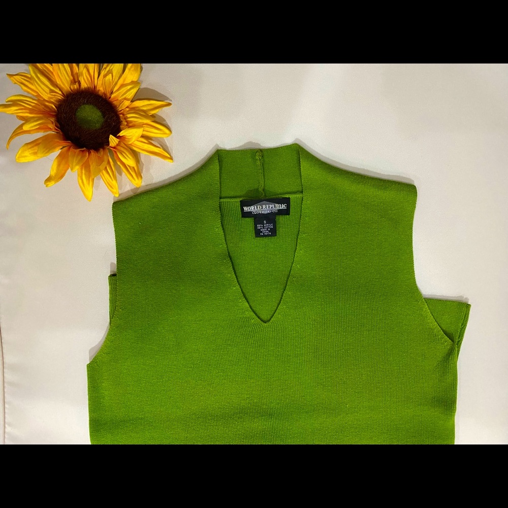 Sleeveless Green Sweater